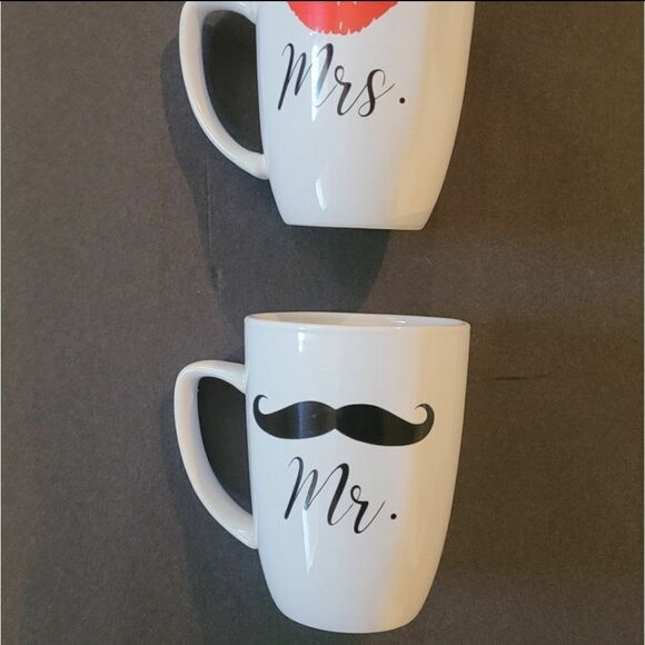 Set of 2 "Mr. and Mrs." Coffee Mugs Husband Wife Wedding Gift Anniversar… - Picture 4 of 6